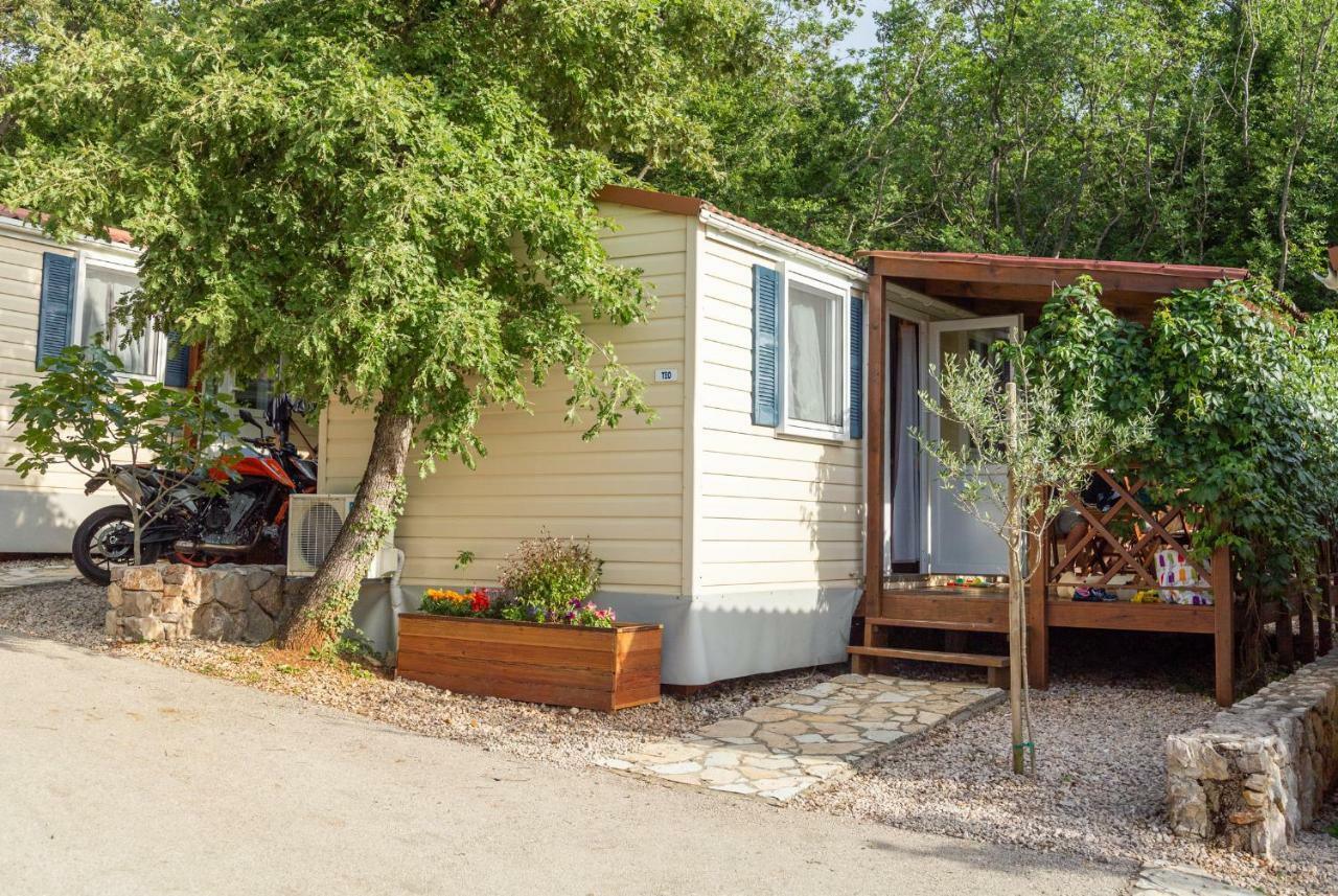 Krk Mobile Homes Klimno Esterno foto